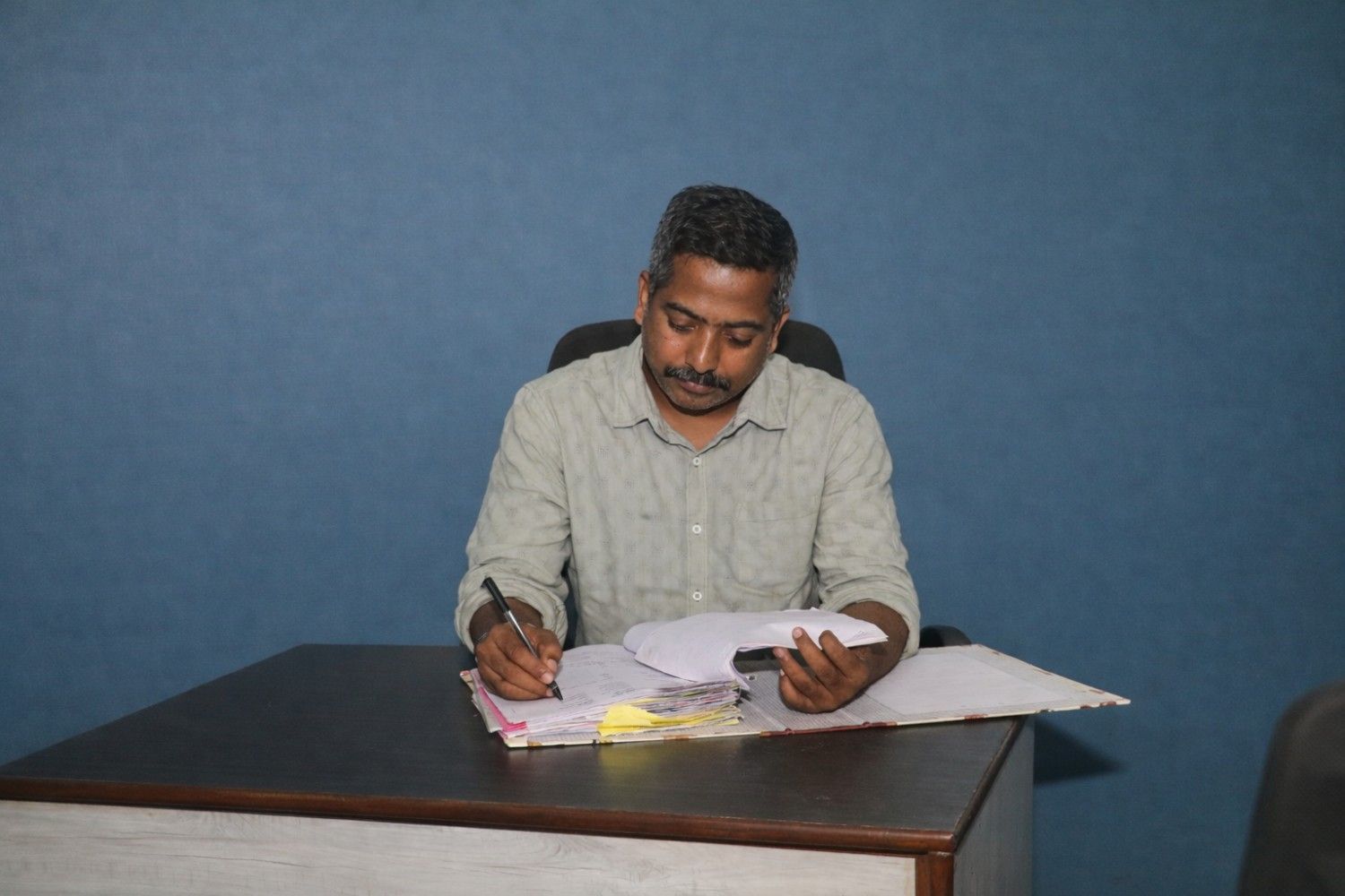 Photo by Fakurian Design